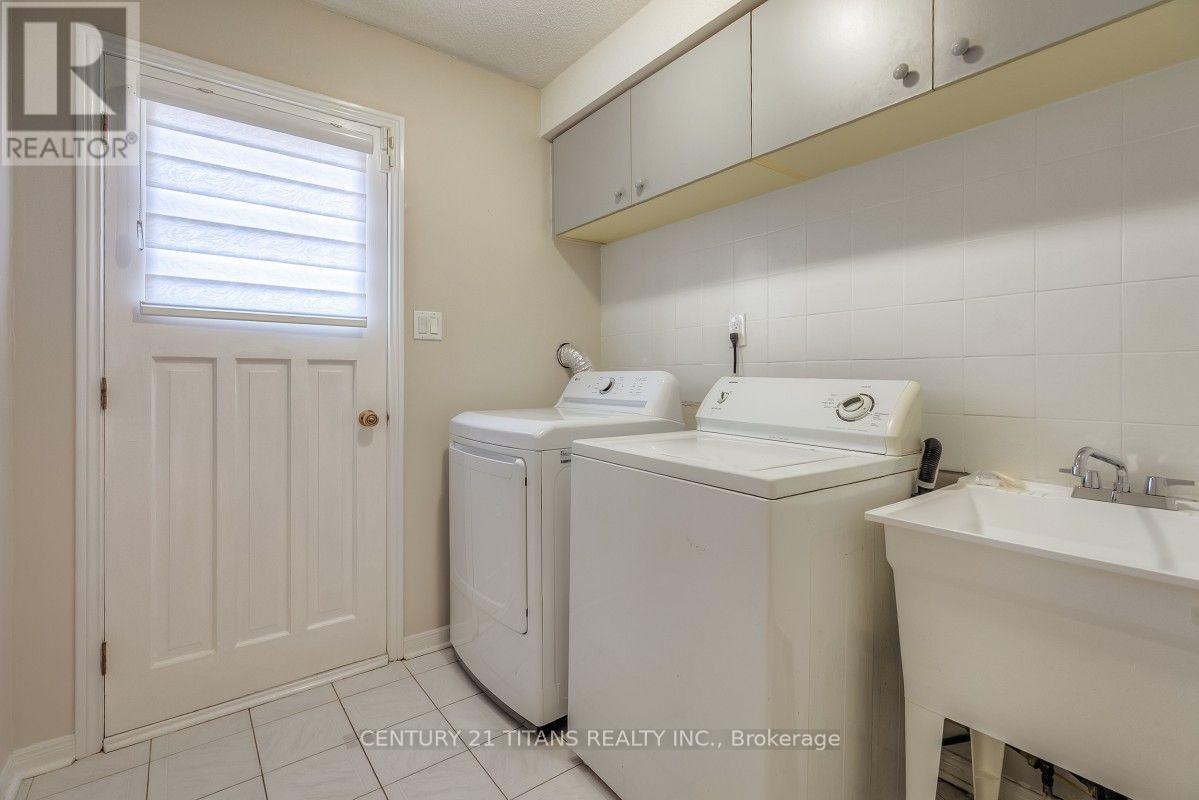 20 Millstone Crescent, Whitby, Ontario  L1R 1T4 - Photo 34 - E14081640