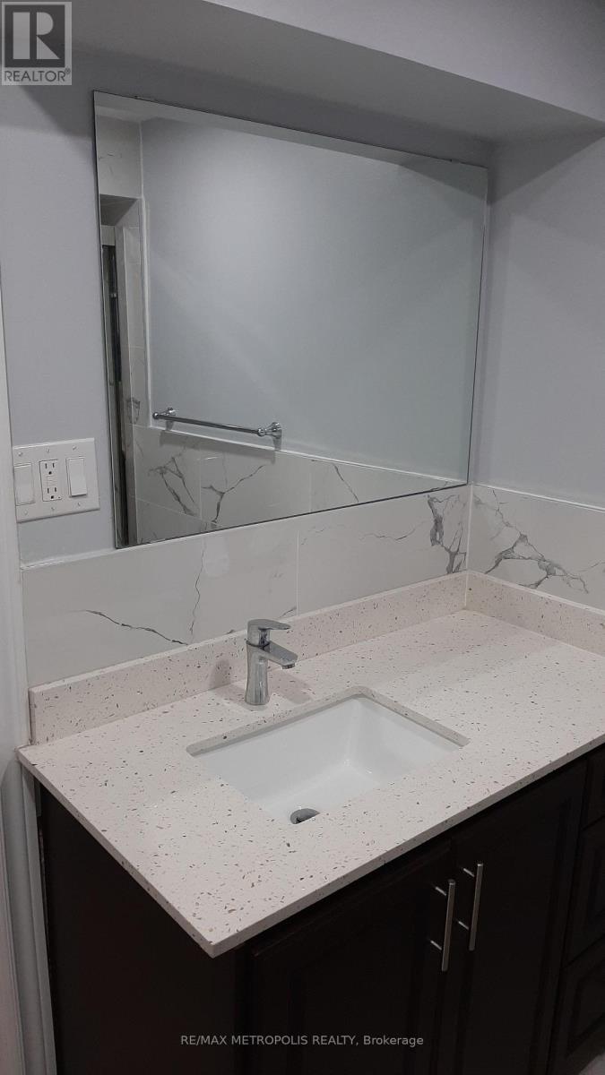 Bsmt - 235 Hupfield Trail, Toronto, Ontario  M1B 4L9 - Photo 5 - E14081686