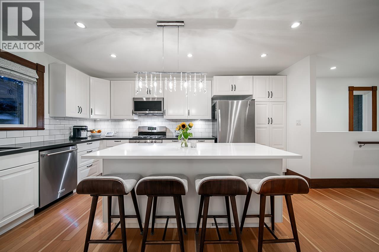 109 Oakland Street, New Westminster, British Columbia  V3L 1P5 - Photo 10 - R3174945