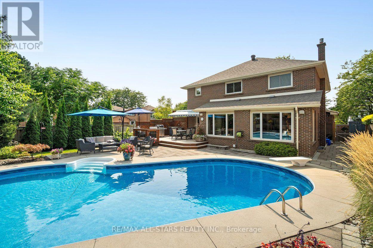 18 Ranger Court, Markham (Sherwood-Amberglen), Ontario  L3P 6B3 - Photo 41 - N14081524