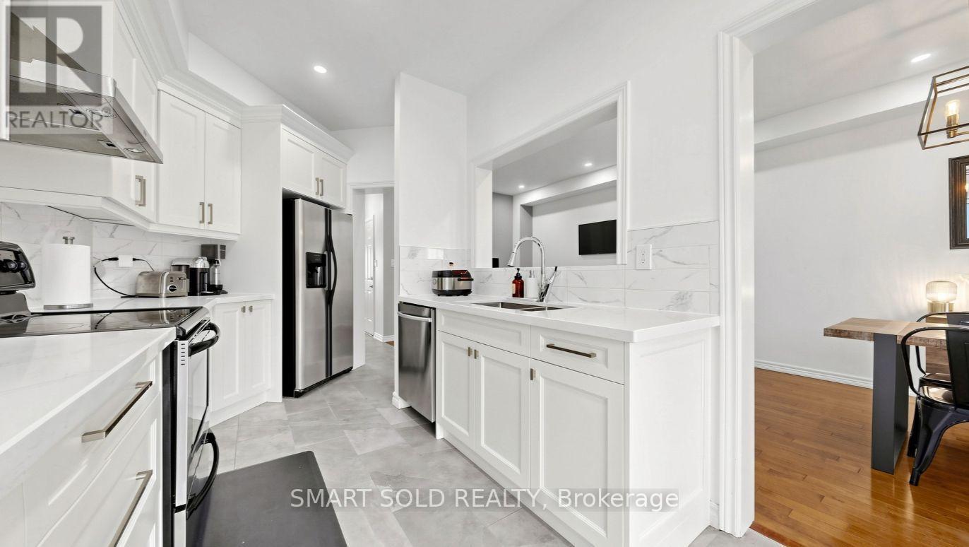 6 Kinney Gate, Vaughan, Ontario  L6A 2S3 - Photo 16 - N14081576