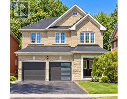 44 CANYON HILL AVENUE, Richmond Hill, Ontario