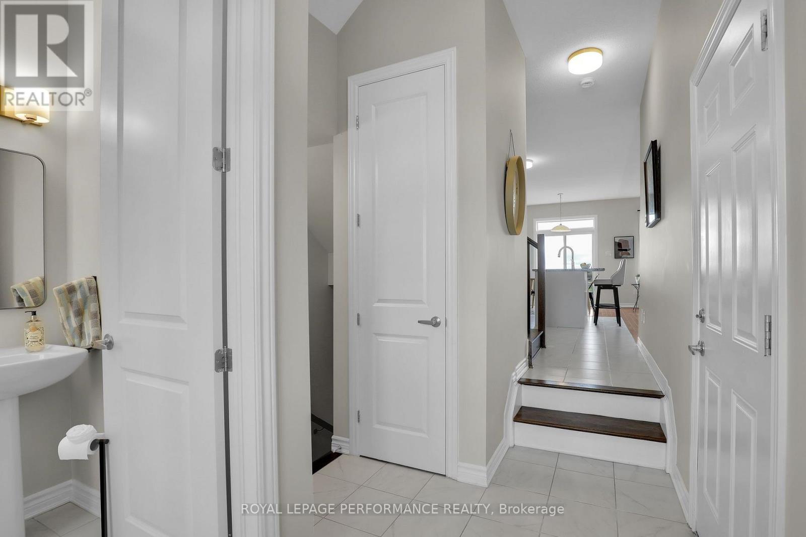 110 Main Halyard Lane, Ottawa, Ontario K2J 7B6 - Photo 3 - X14081472