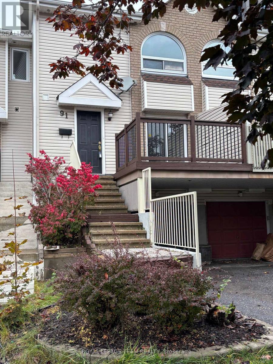 91 Thornbury Crescent, Ottawa, Ontario