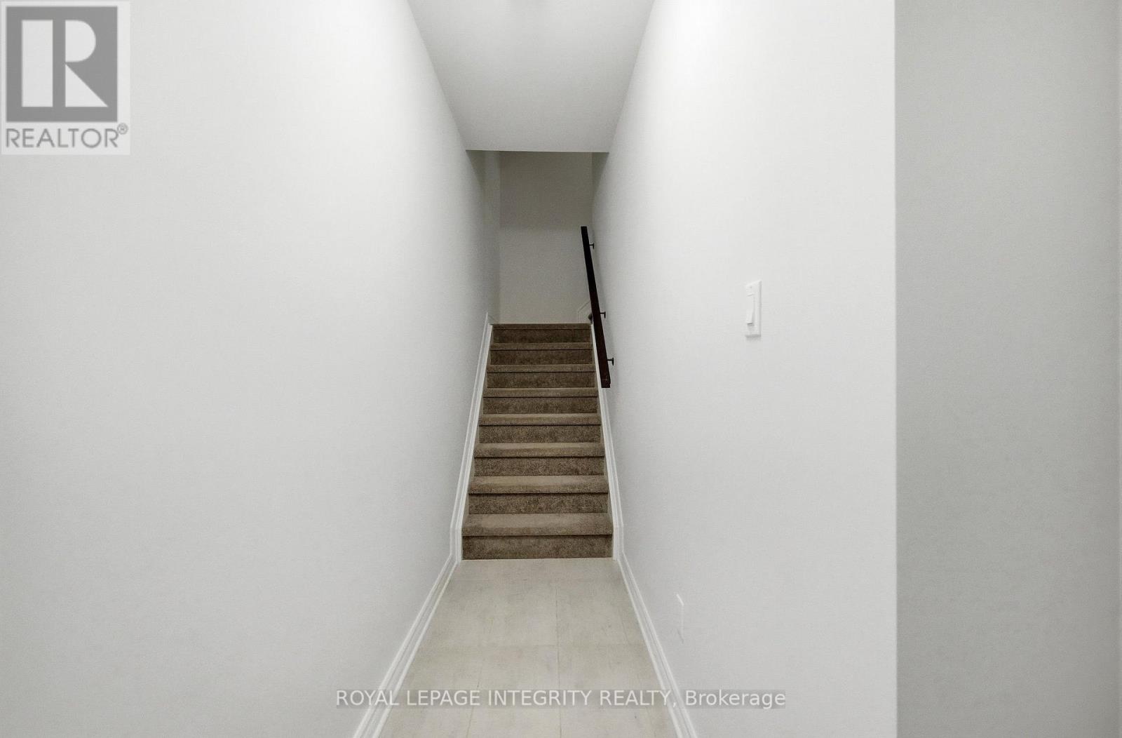 359 Axis Way, Ottawa, Ontario K1W 0L7 - Photo 3 - X14081838