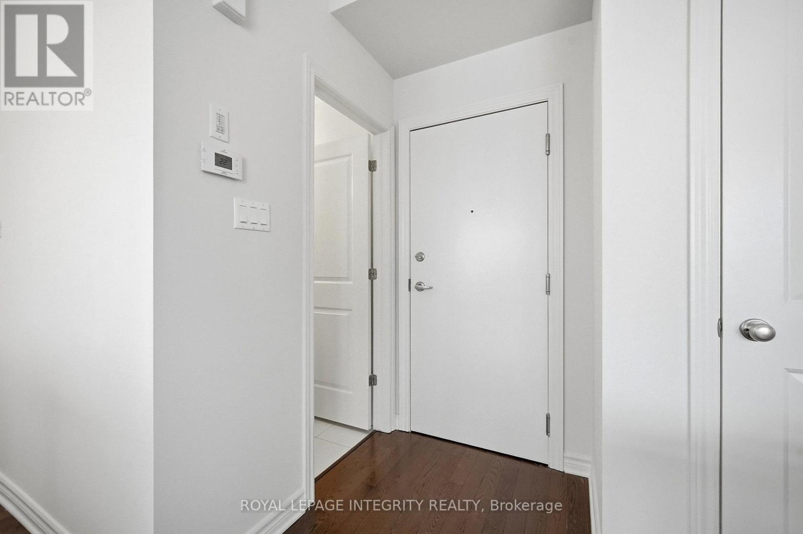 359 Axis Way, Ottawa, Ontario K1W 0L7 - Photo 4 - X14081838