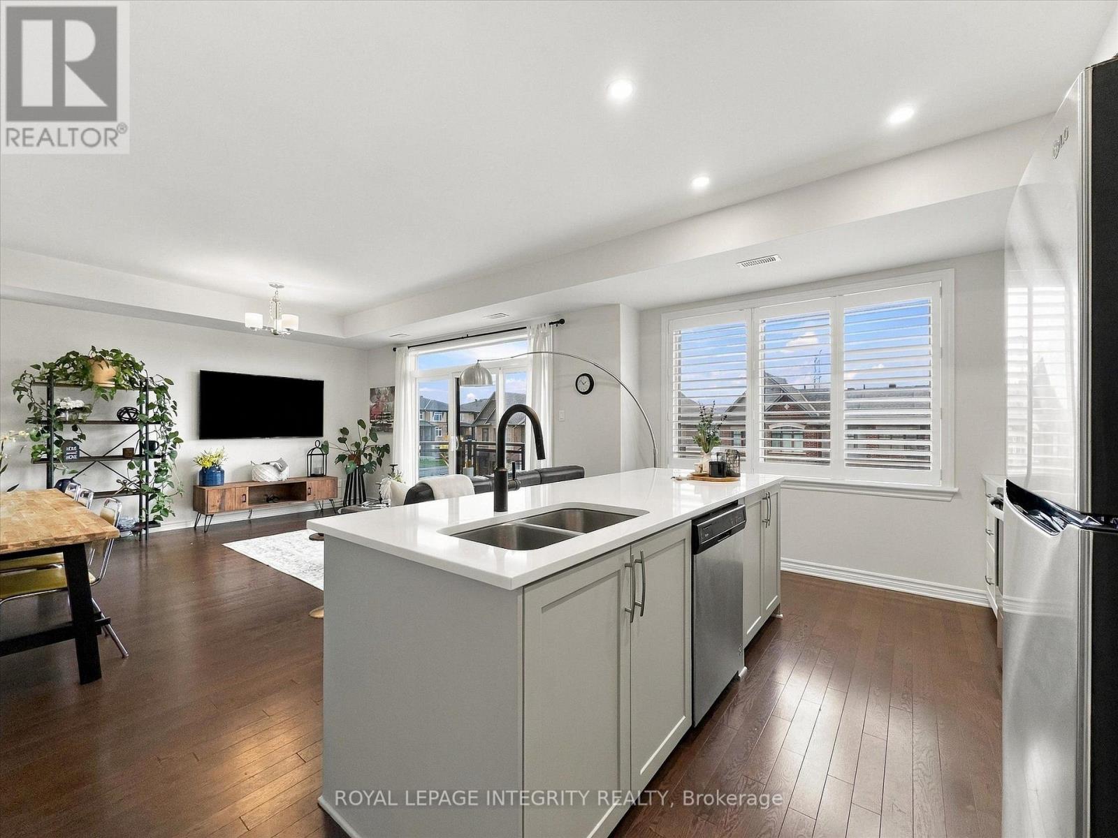359 Axis Way, Ottawa, Ontario K1W 0L7 - Photo 7 - X14081838