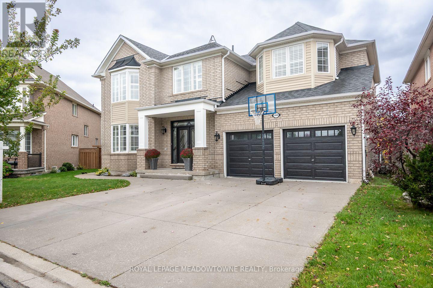 1624 Arthurs Way, Milton, Ontario  L9T 6C9 - Photo 2 - W14081548