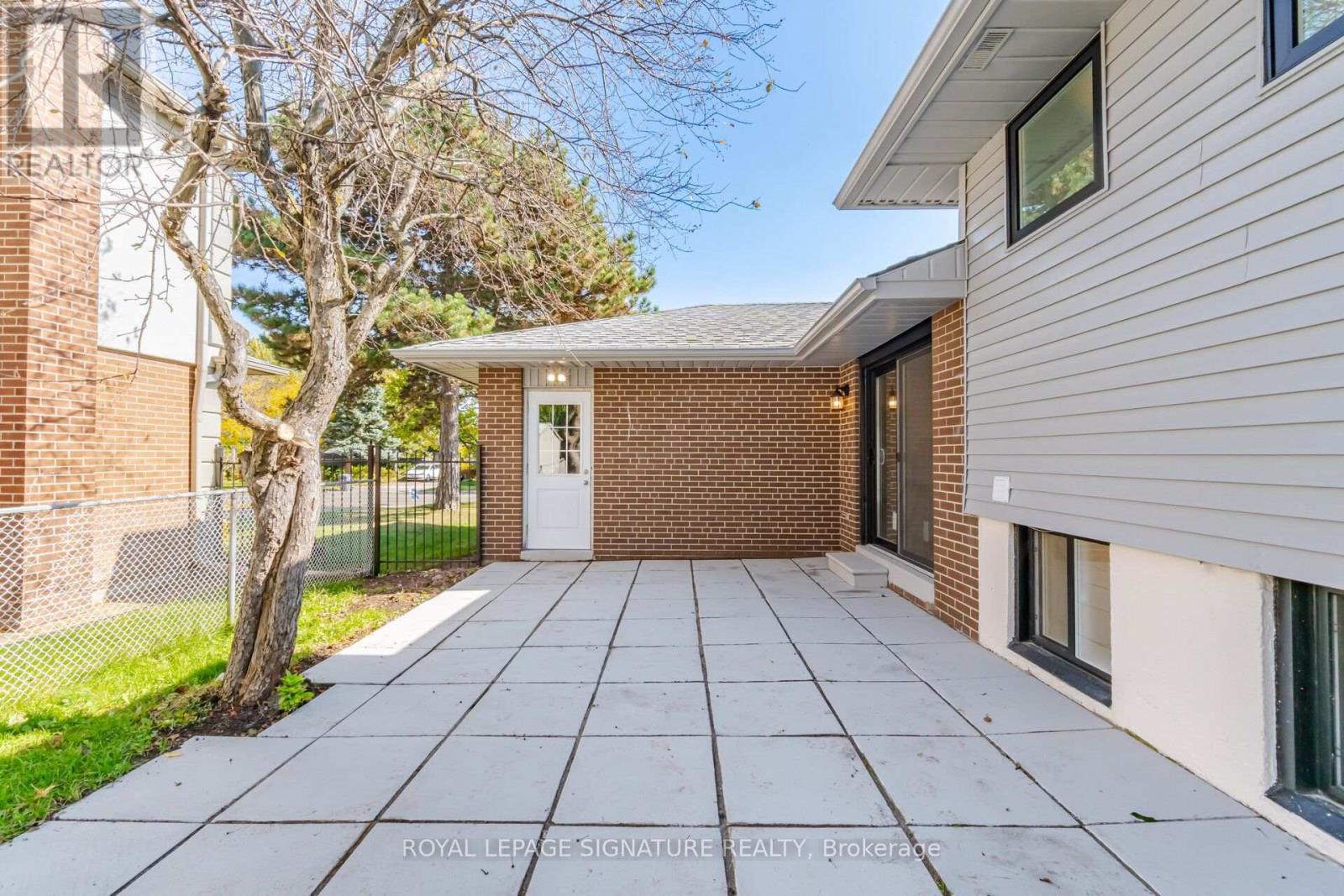 2651 Thorn Lodge Drive, Mississauga, Ontario  L5K 1L1 - Photo 47 - W14081578