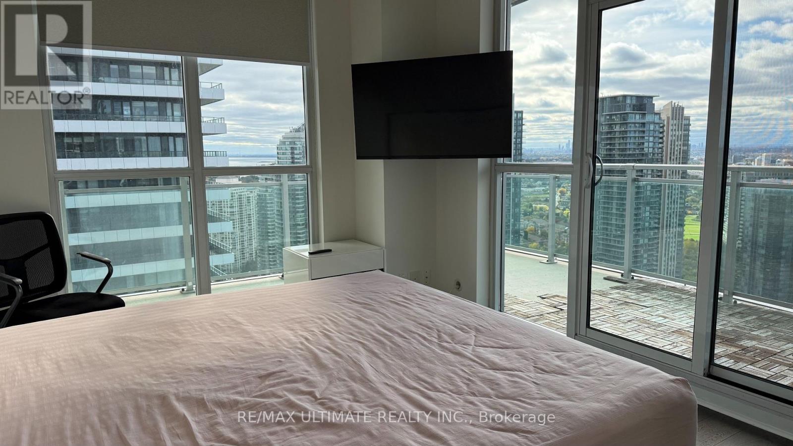 3901 - 33 Shore Breeze Drive, Toronto, Ontario  M8V 0G1 - Photo 5 - W14081646
