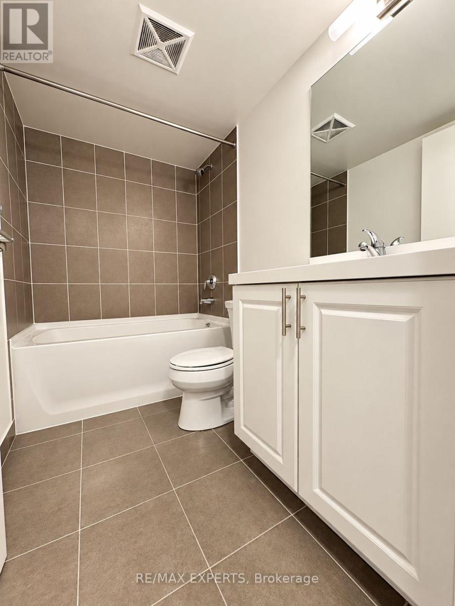 516 - 3091 Dufferin Street, Toronto, Ontario  M6A 0C4 - Photo 8 - W14081666