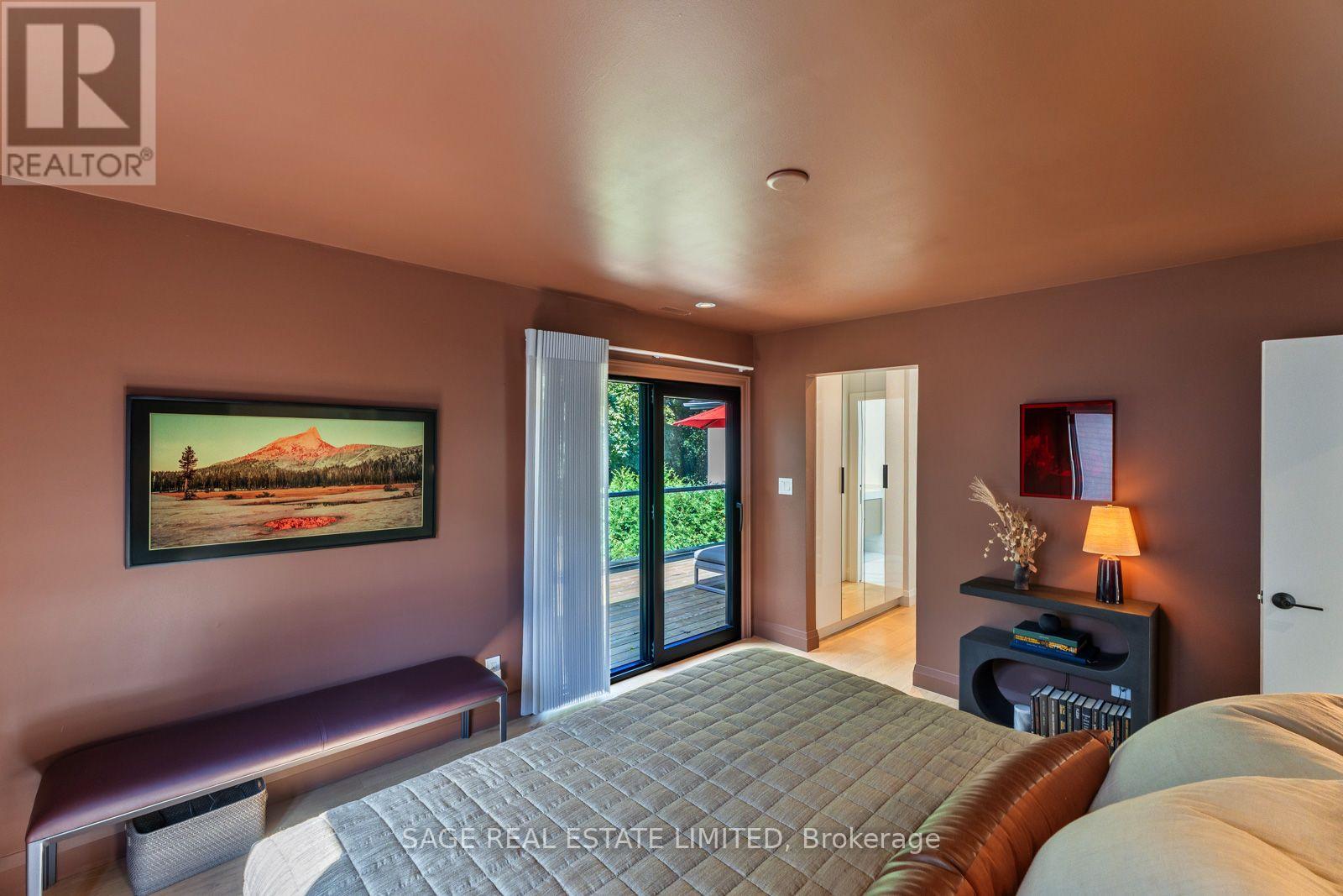 6 Westrose Avenue, Toronto, Ontario  M8X 2A1 - Photo 26 - W14081710