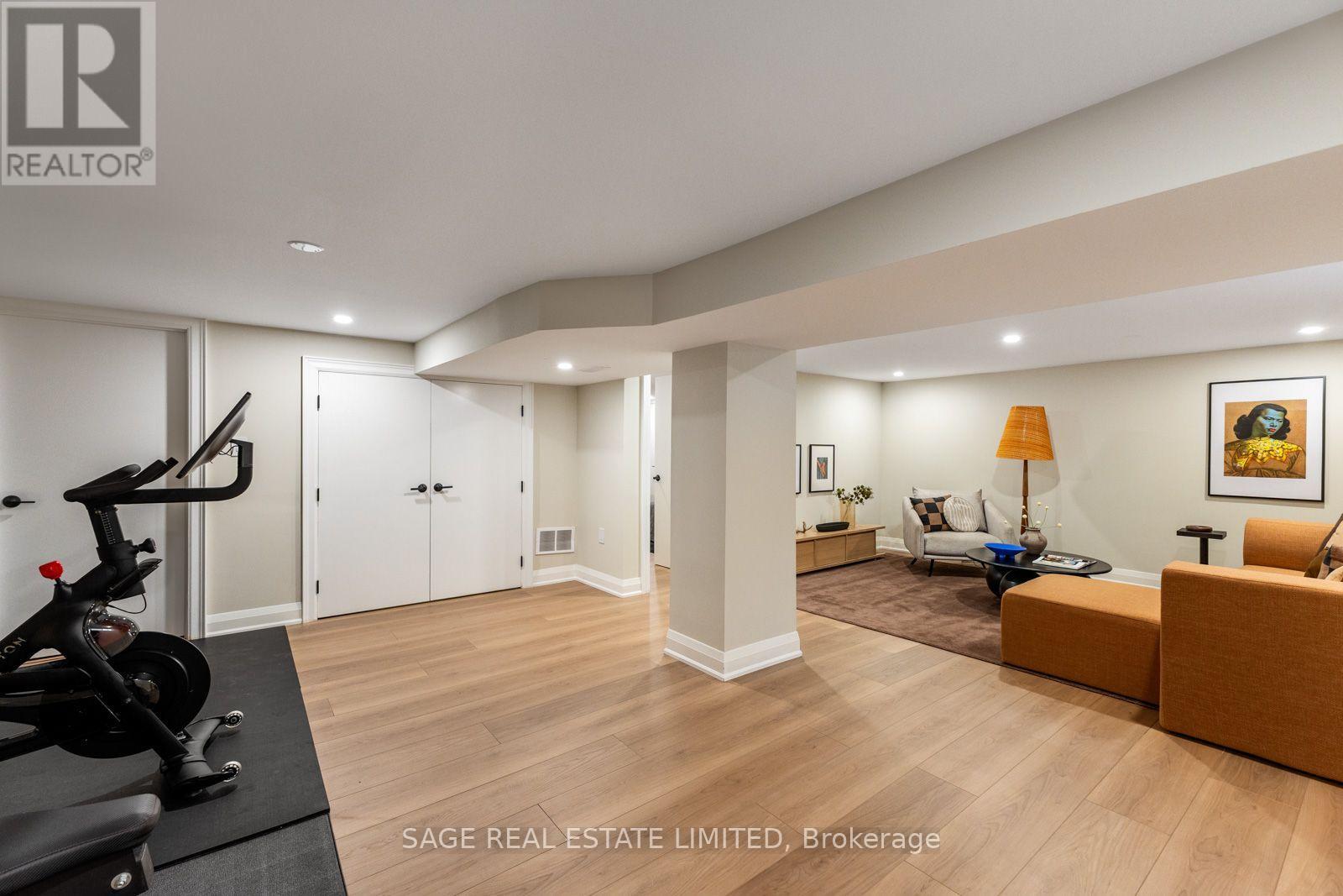 6 Westrose Avenue, Toronto, Ontario  M8X 2A1 - Photo 38 - W14081710