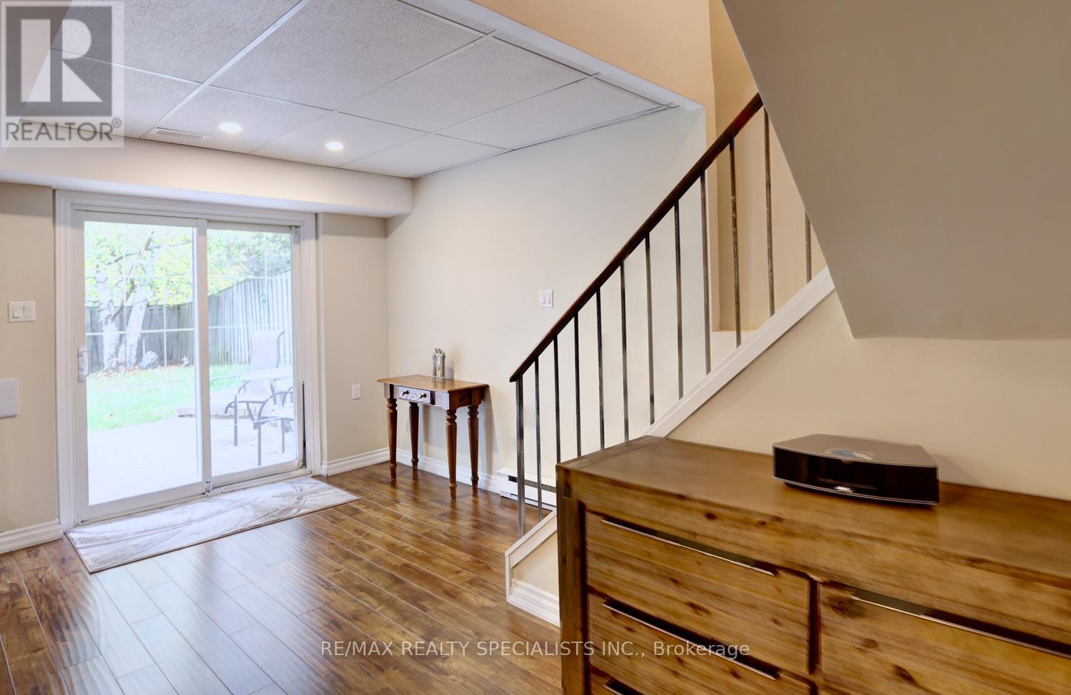 1027 Serdica Court, Mississauga, Ontario  L5H 4H9 - Photo 22 - W14081718