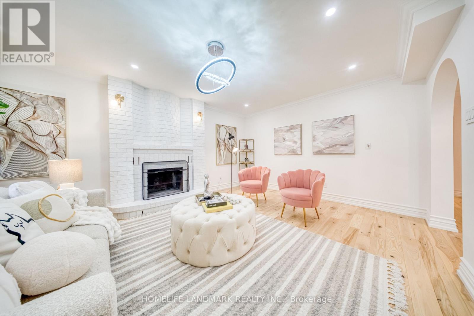 1323 Greenwood Crescent, Oakville, Ontario  L6J 6V7 - Photo 14 - W14081734
