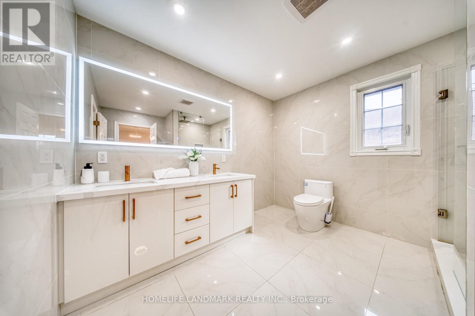 1323 Greenwood Crescent, Oakville, Ontario  L6J 6V7 - Photo 29 - W14081734