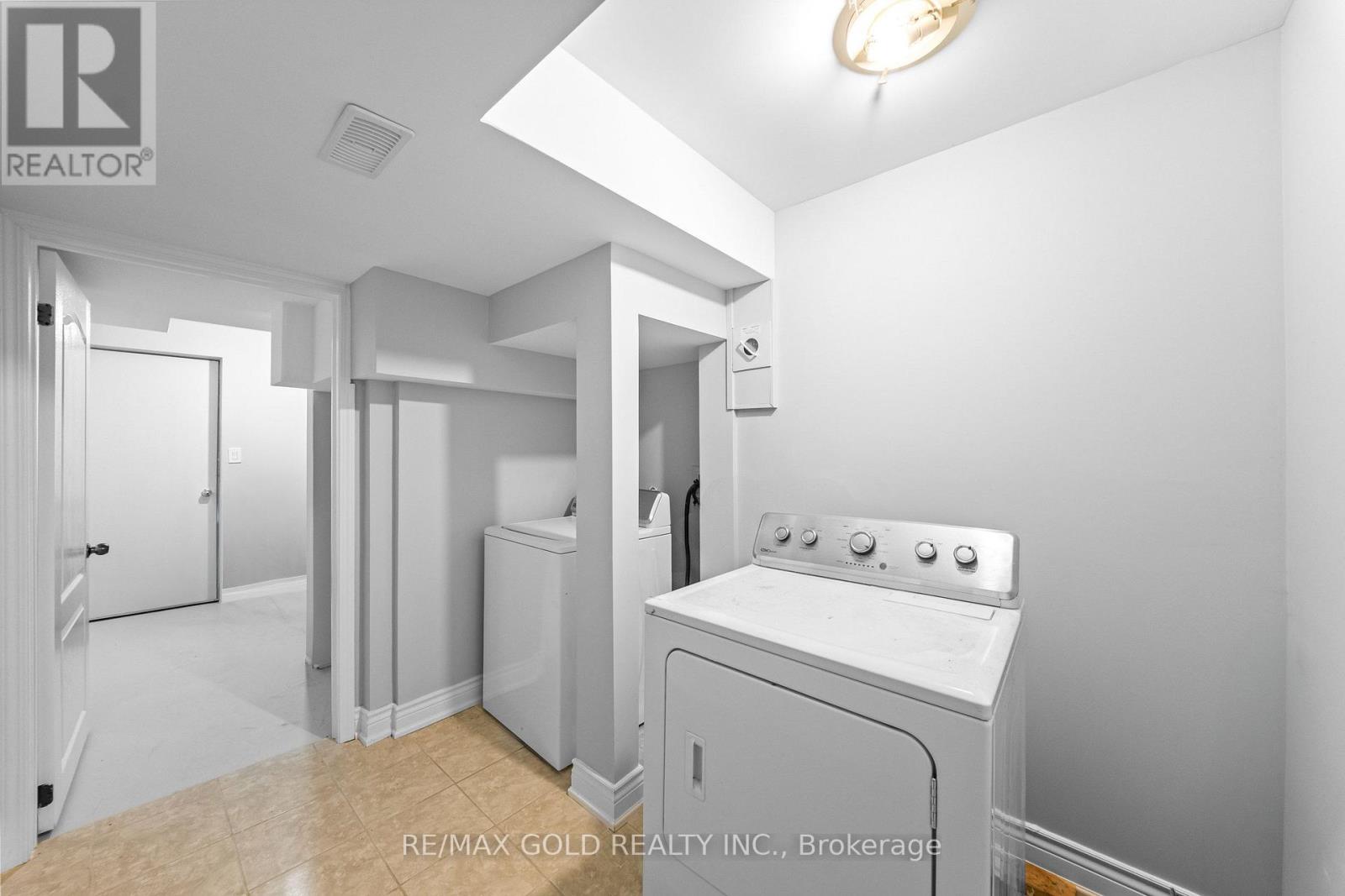 23 Wellpark Way, Brampton, Ontario  L6P 3Z6 - Photo 28 - W14081788