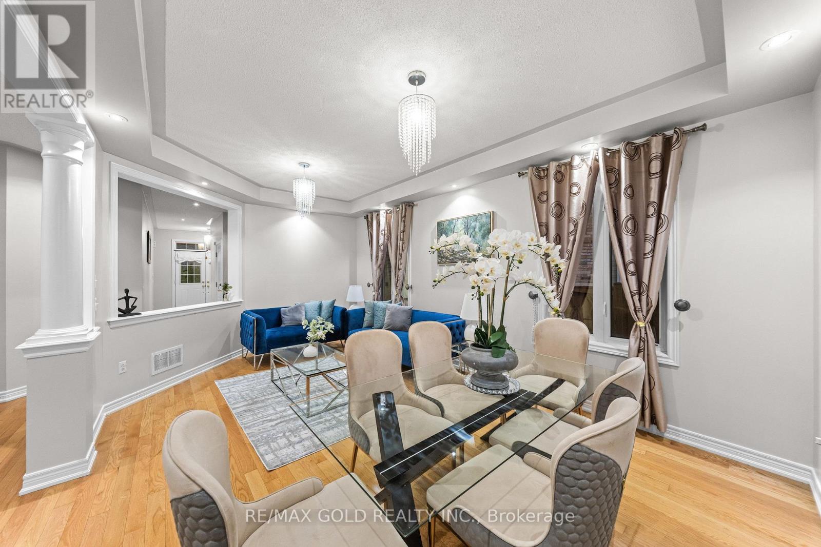 23 Wellpark Way, Brampton, Ontario  L6P 3Z6 - Photo 5 - W14081788