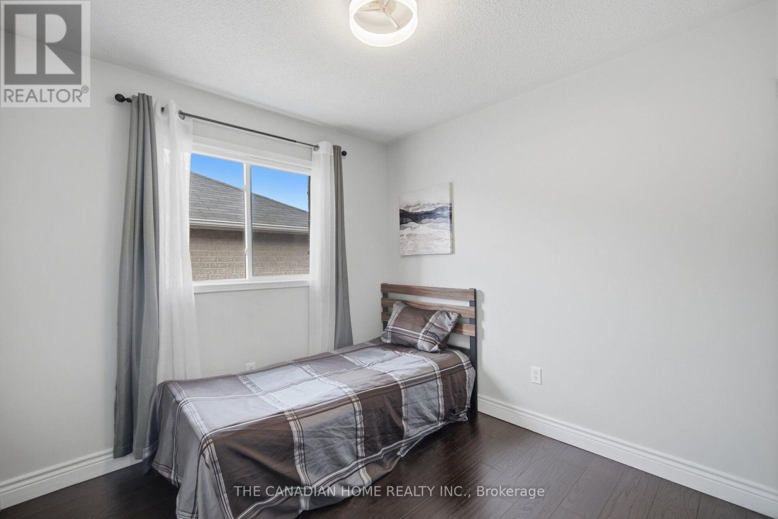 8 Vauxhall Crescent, Brampton, Ontario  L7A 3A3 - Photo 30 - W14081810
