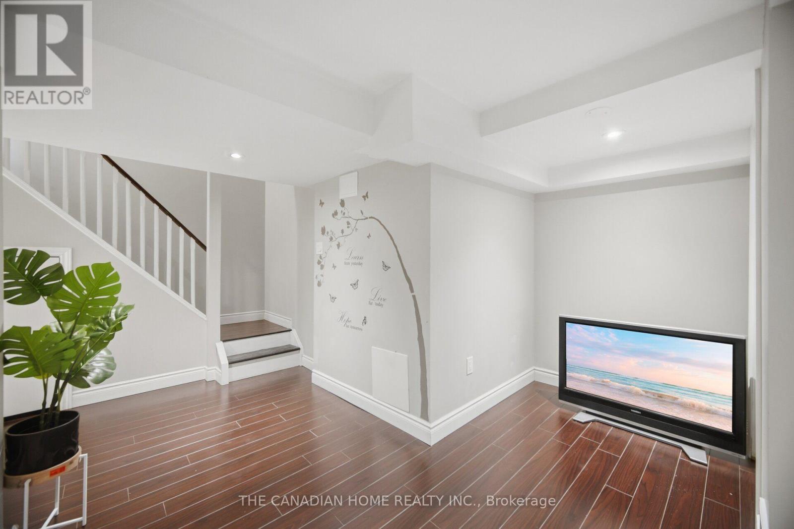 8 Vauxhall Crescent, Brampton, Ontario  L7A 3A3 - Photo 34 - W14081810