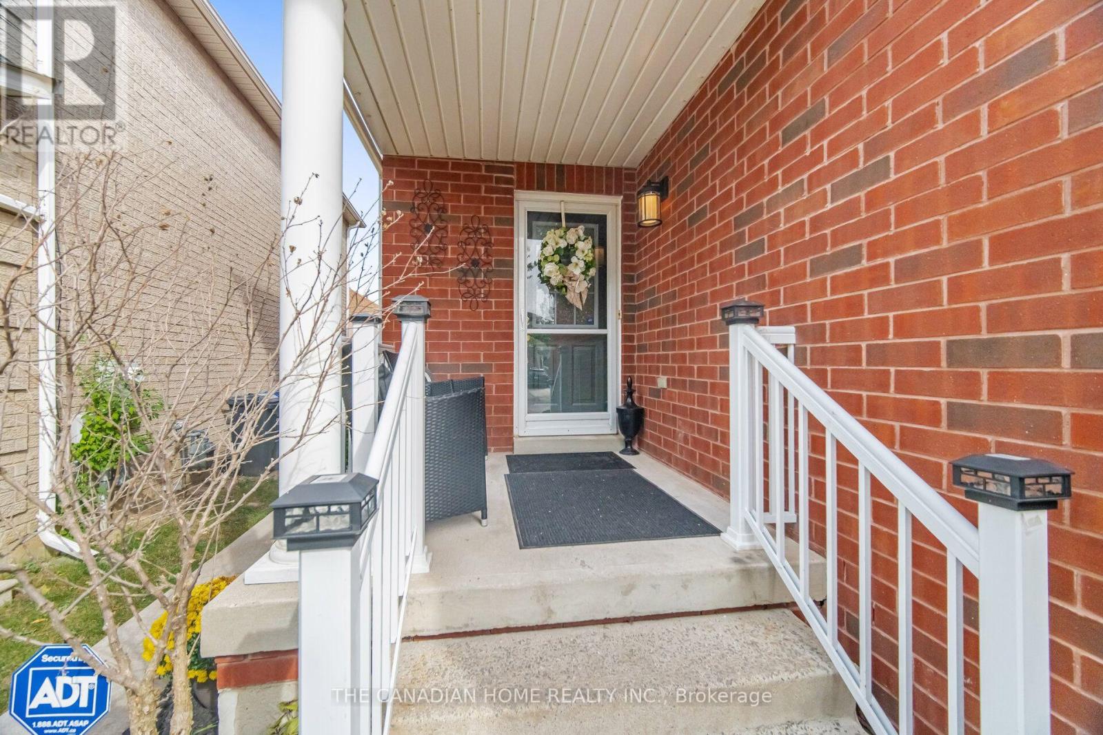 8 Vauxhall Crescent, Brampton, Ontario  L7A 3A3 - Photo 6 - W14081810