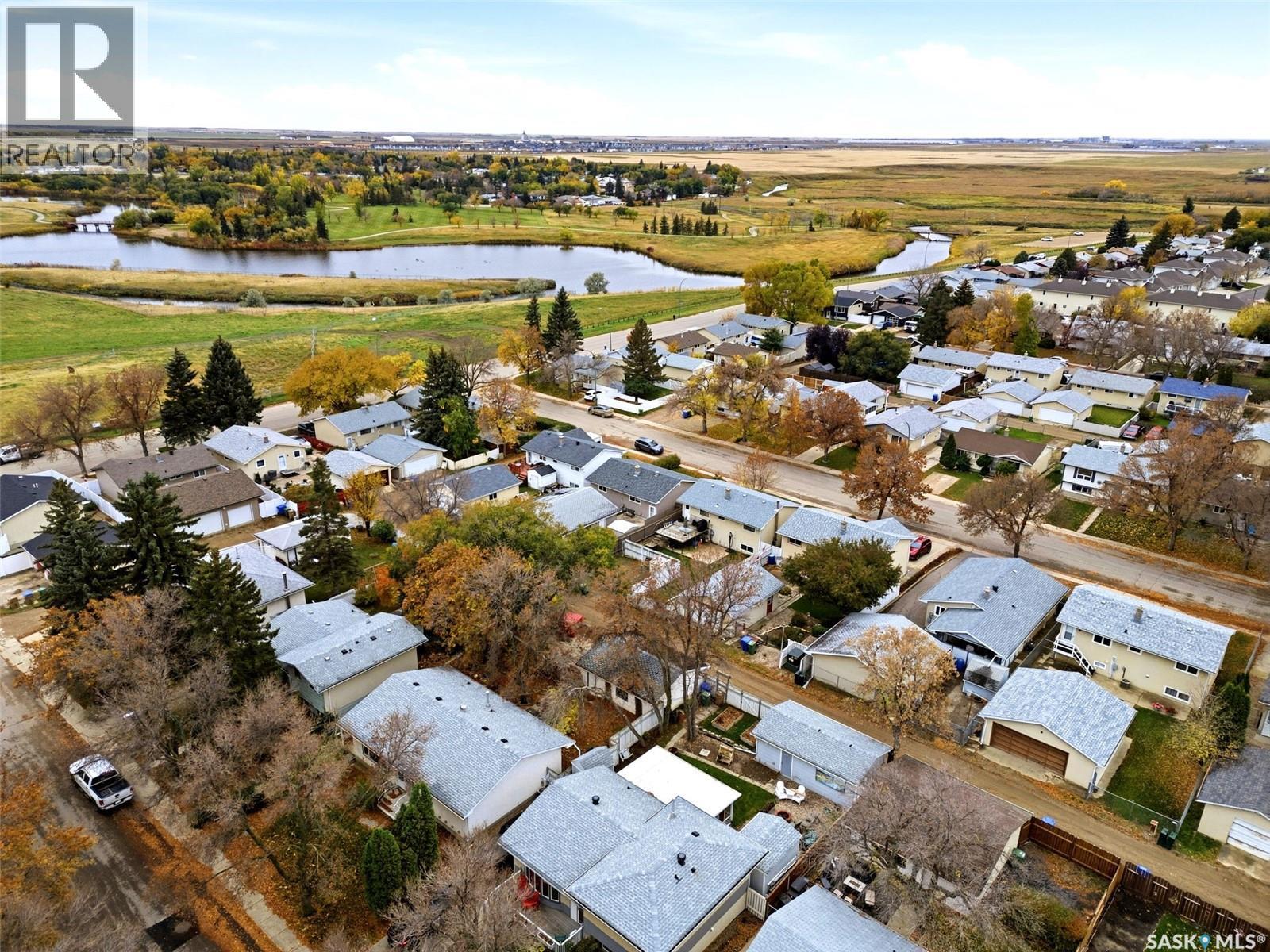 747 Sneddon Street, Regina, Saskatchewan  S4T 6H3 - Photo 48 - SK051132