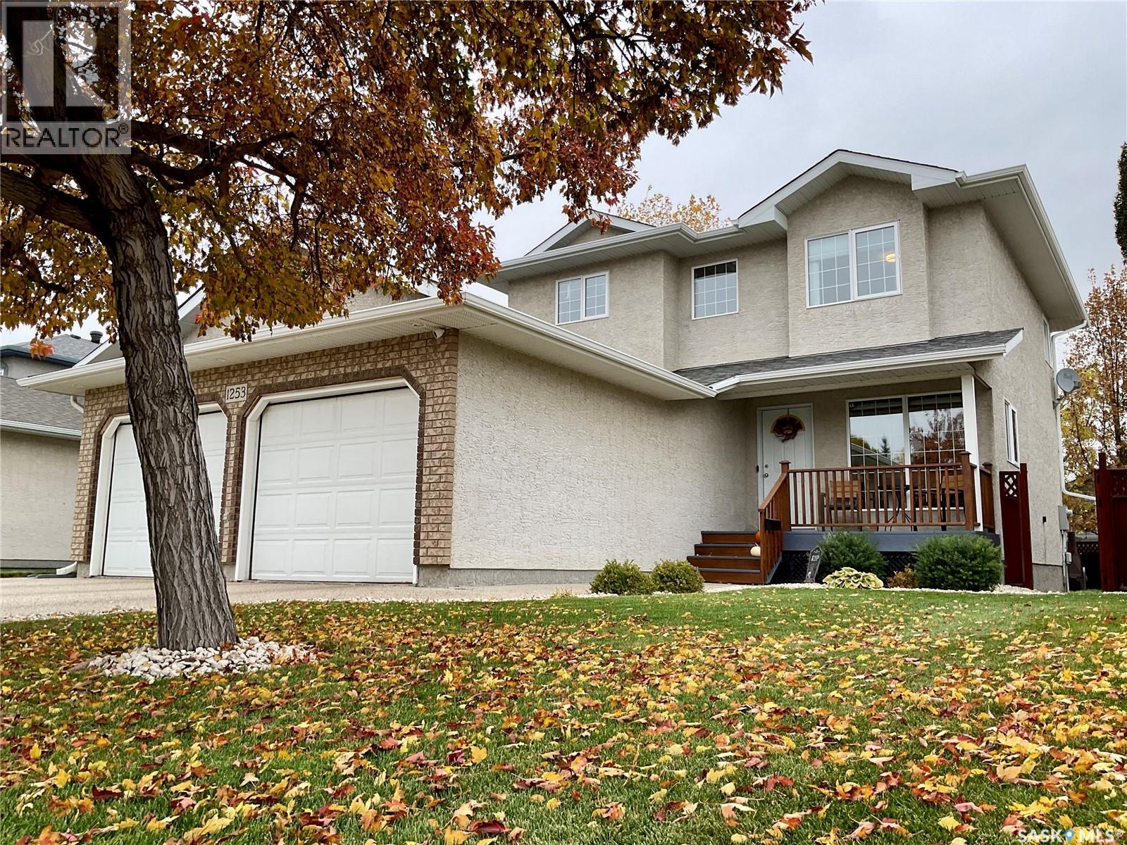 1253 Degelman DRIVE, regina, Saskatchewan