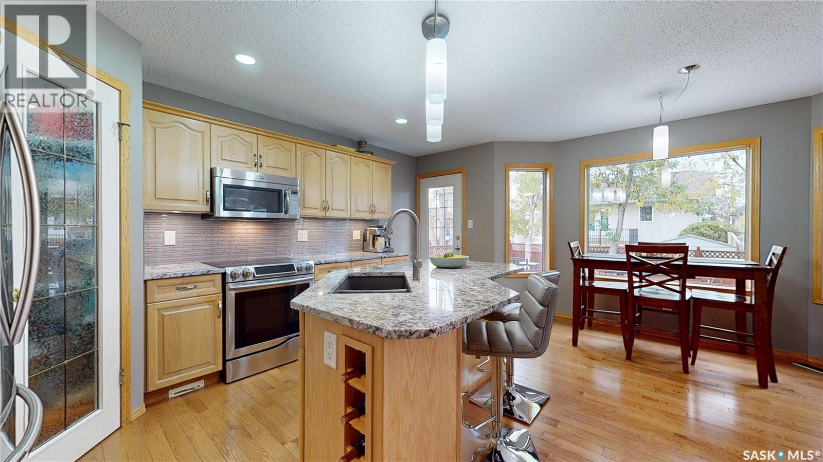 1253 Degelman Drive, Regina, Saskatchewan  S4N 7N4 - Photo 4 - SK051000