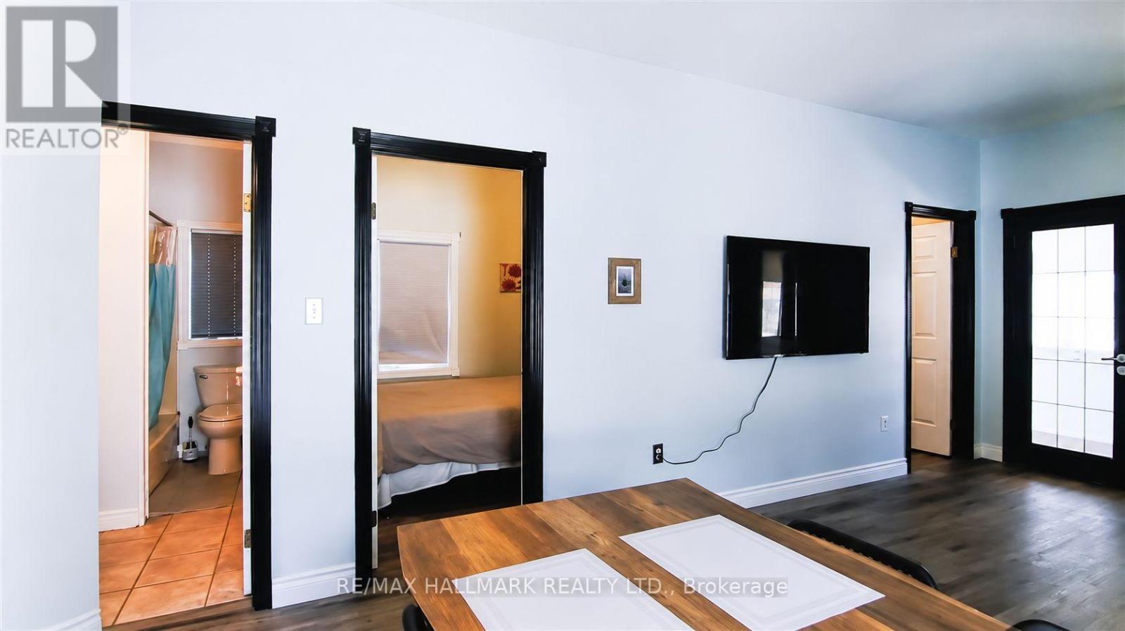 496 Highbury Avenue N, London East, Ontario  N5W 4K4 - Photo 5 - X14081708