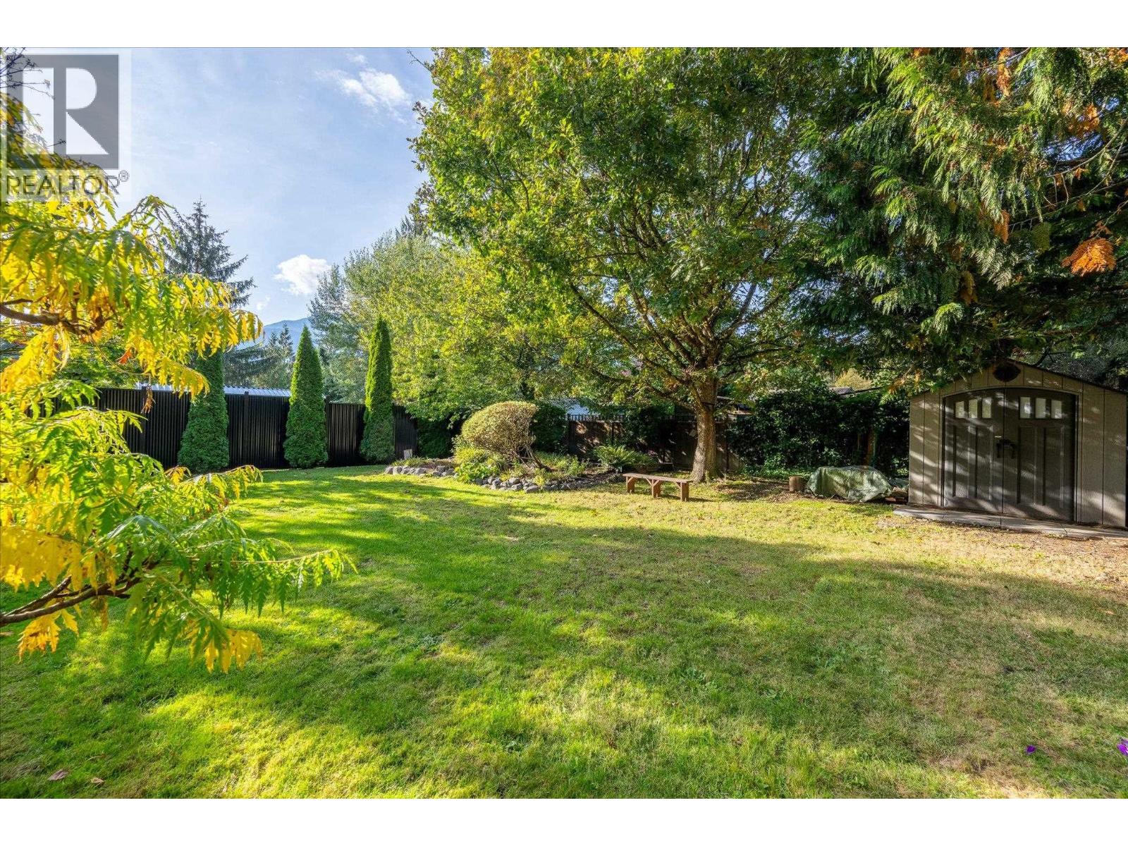 37963 Magnolia Crescent, Squamish, British Columbia  V8B 0X7 - Photo 31 - R3175383