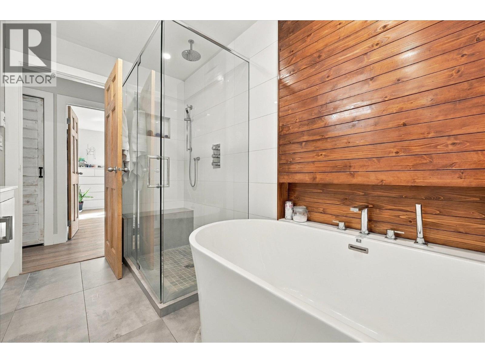 37963 Magnolia Crescent, Squamish, British Columbia  V8B 0X7 - Photo 16 - R3175383