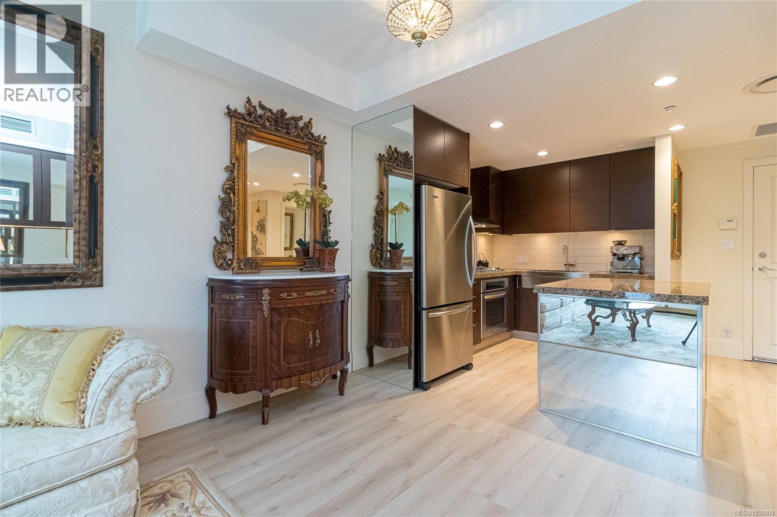 610 1400 Lynburne Pl
