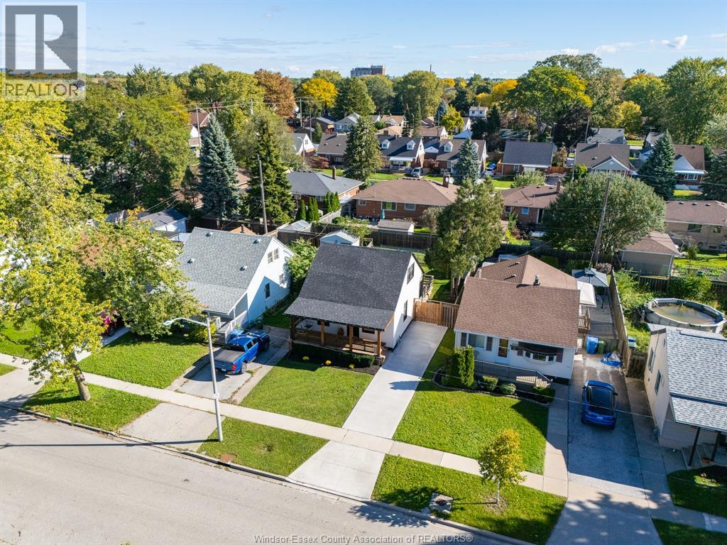 2328 Forest, Windsor, Ontario  N8W 2G8 - Photo 47 - 26024446