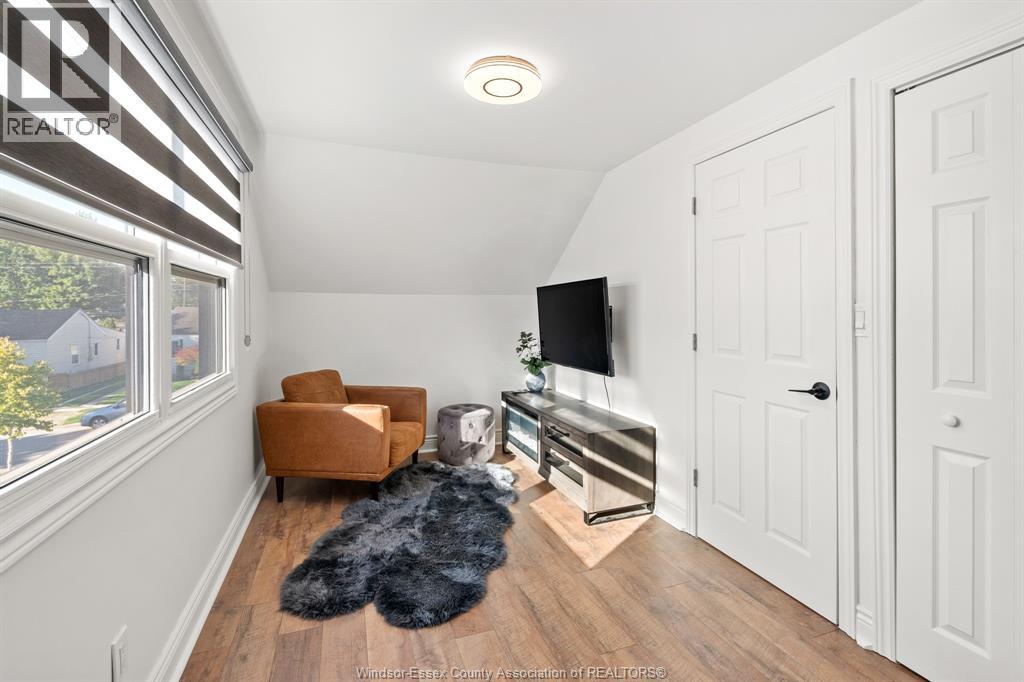 2328 Forest, Windsor, Ontario  N8W 2G8 - Photo 32 - 26024446