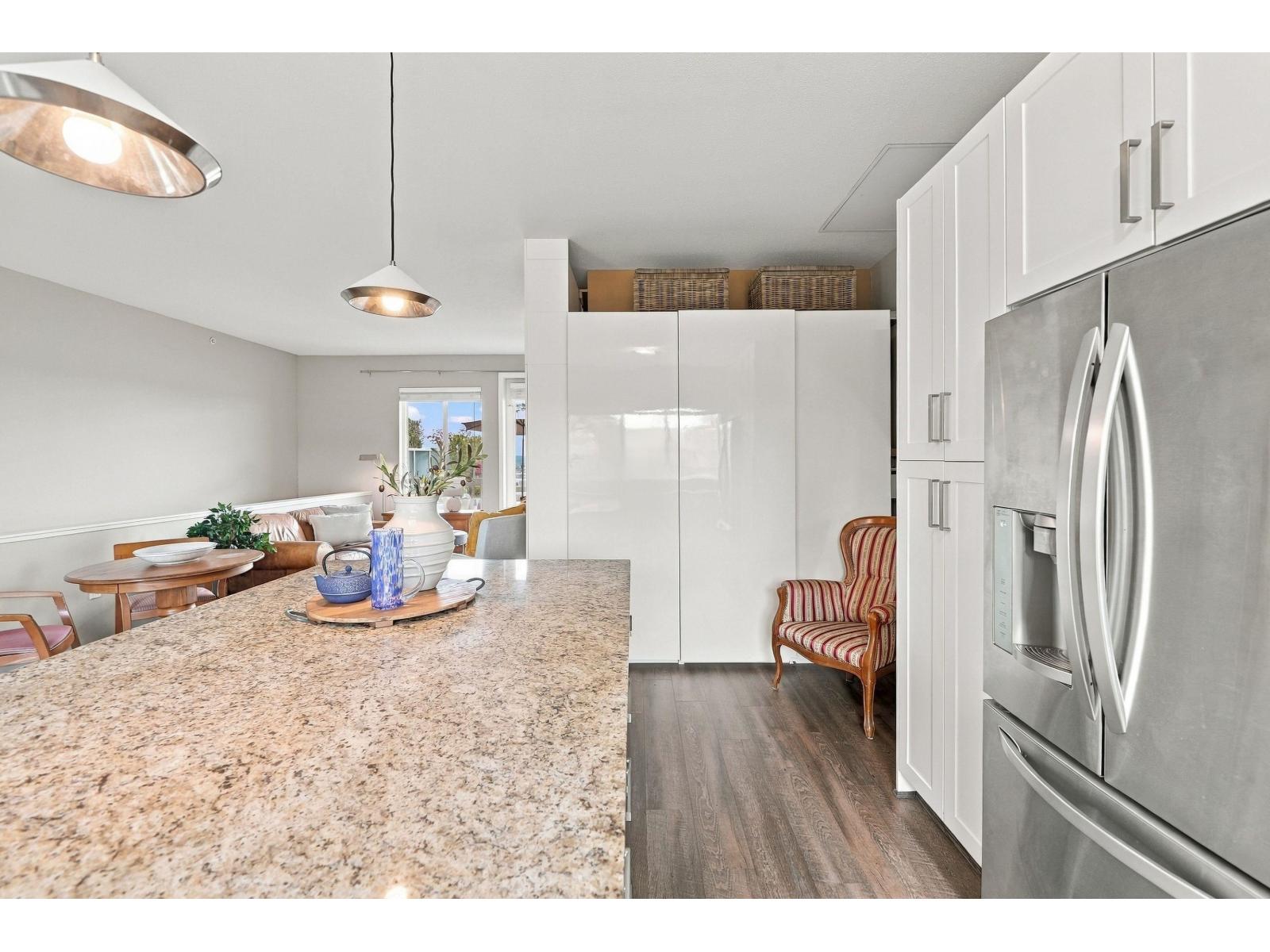 408 6470 194 Street, Surrey, British Columbia  V4N 6J9 - Photo 7 - R3175520