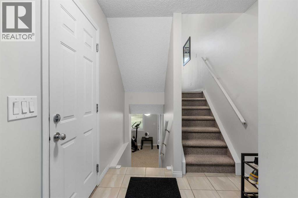 231 Copperfield Lane Se, Calgary, Alberta  T2Z 4T3 - Photo 10 - A2352512