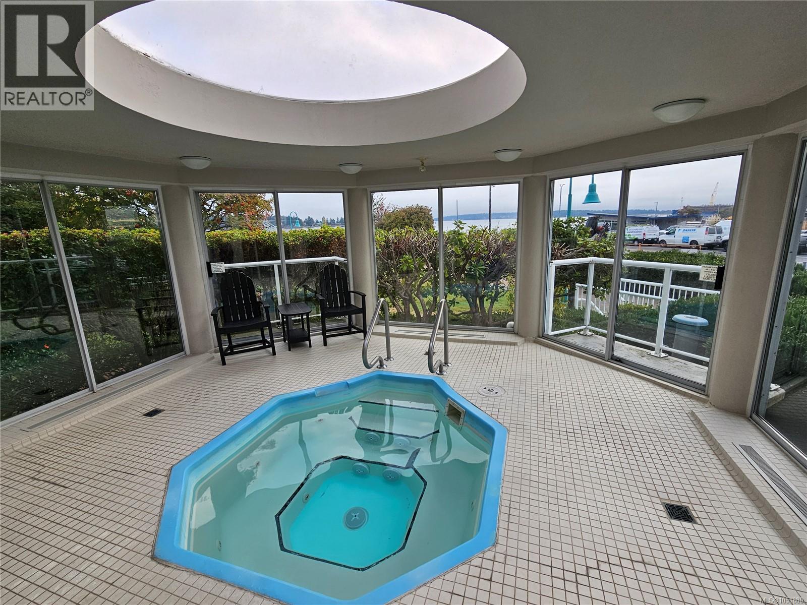 311 158 Promenade Dr, Nanaimo, British Columbia  V9R 6M7 - Photo 41 - 1051880