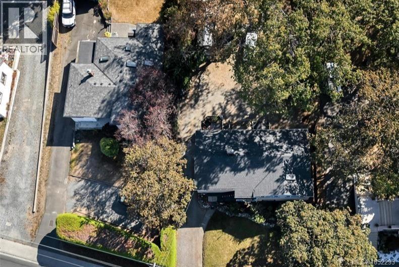 845 Old Esquimalt Rd, Esquimalt, British Columbia  V9A 4W9 - Photo 5 - 1052293