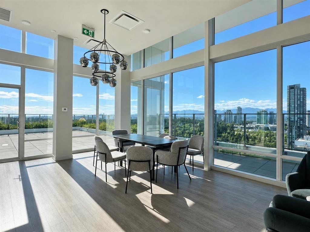 2506 9675 King George Boulevard, Surrey, British Columbia  V3T 2V3 - Photo 4 - R3174753