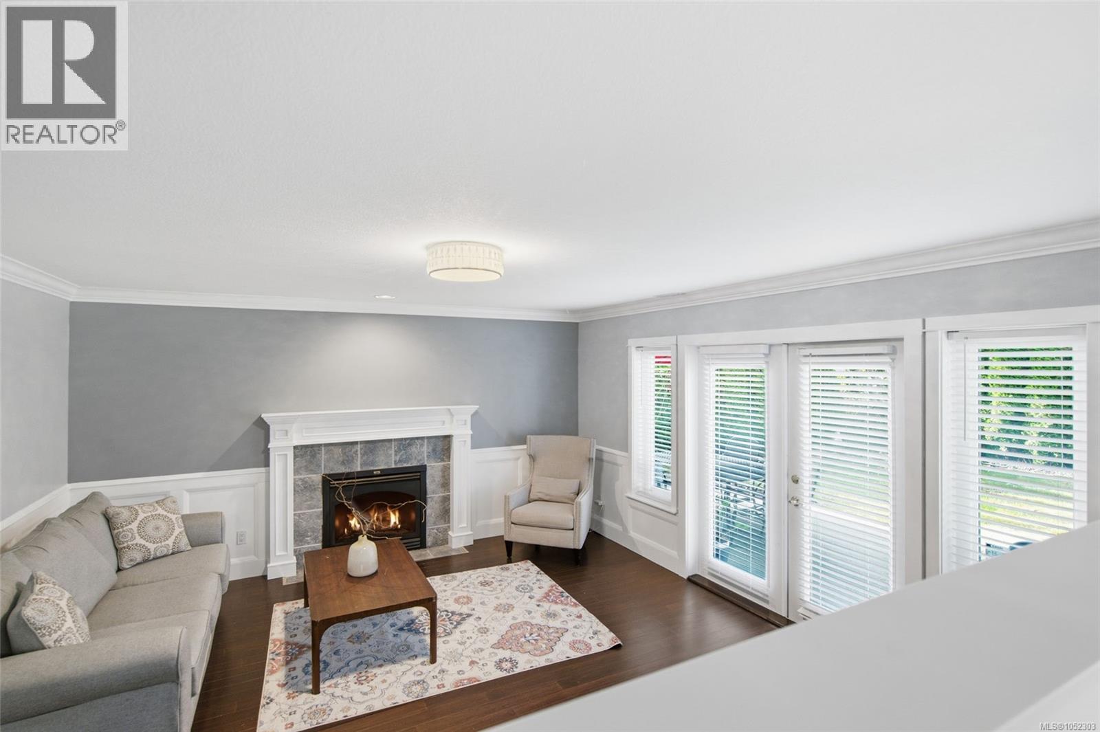 5999 Cathedral Cres