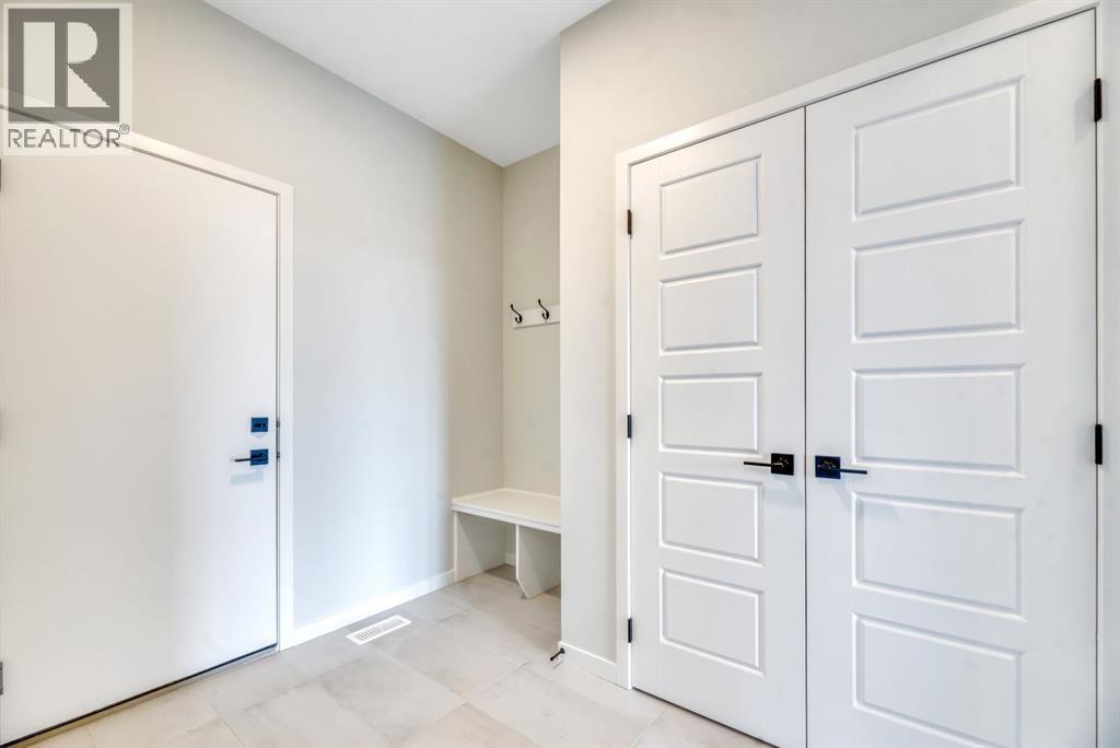 63 Setonvista Grove Se, Calgary, Alberta T3M 4H9 - Photo 18 - A2338674