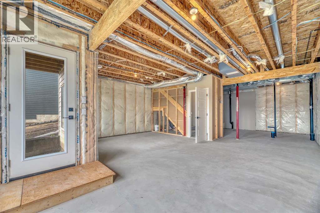 63 Setonvista Grove Se, Calgary, Alberta T3M 4H9 - Photo 34 - A2338674