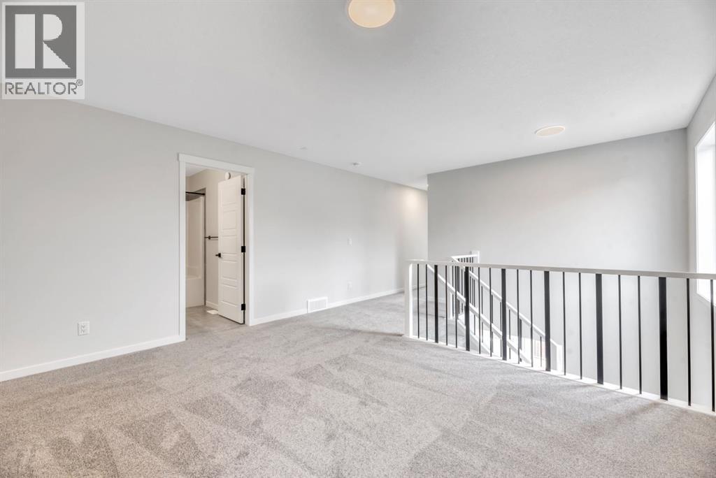 63 Setonvista Grove Se, Calgary, Alberta T3M 4H9 - Photo 23 - A2338674