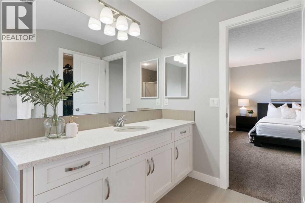 70 Canals Close SW, Airdrie, Alberta  T4B 0S6 - Photo 34 - A2351758