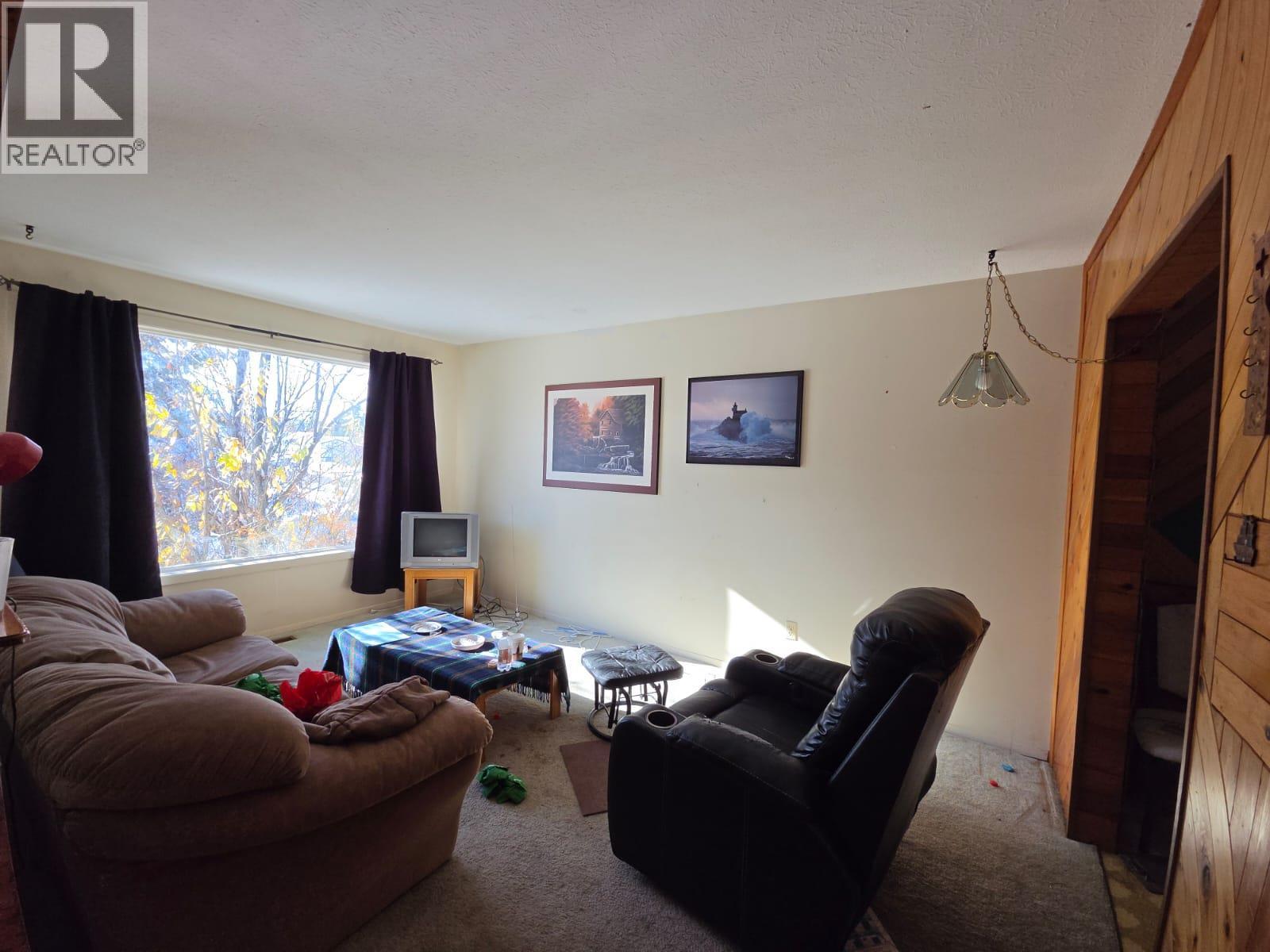 36 Sukunka Place
