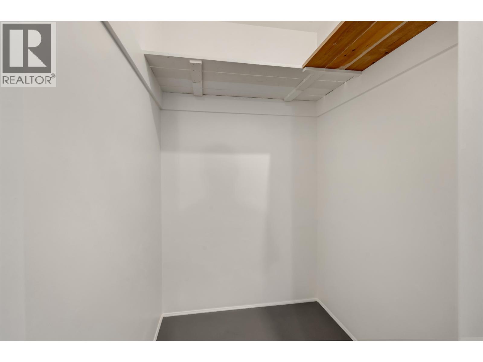 304 120 W 17th Street, North Vancouver, British Columbia  V7M 1V4 - Photo 15 - R3175631