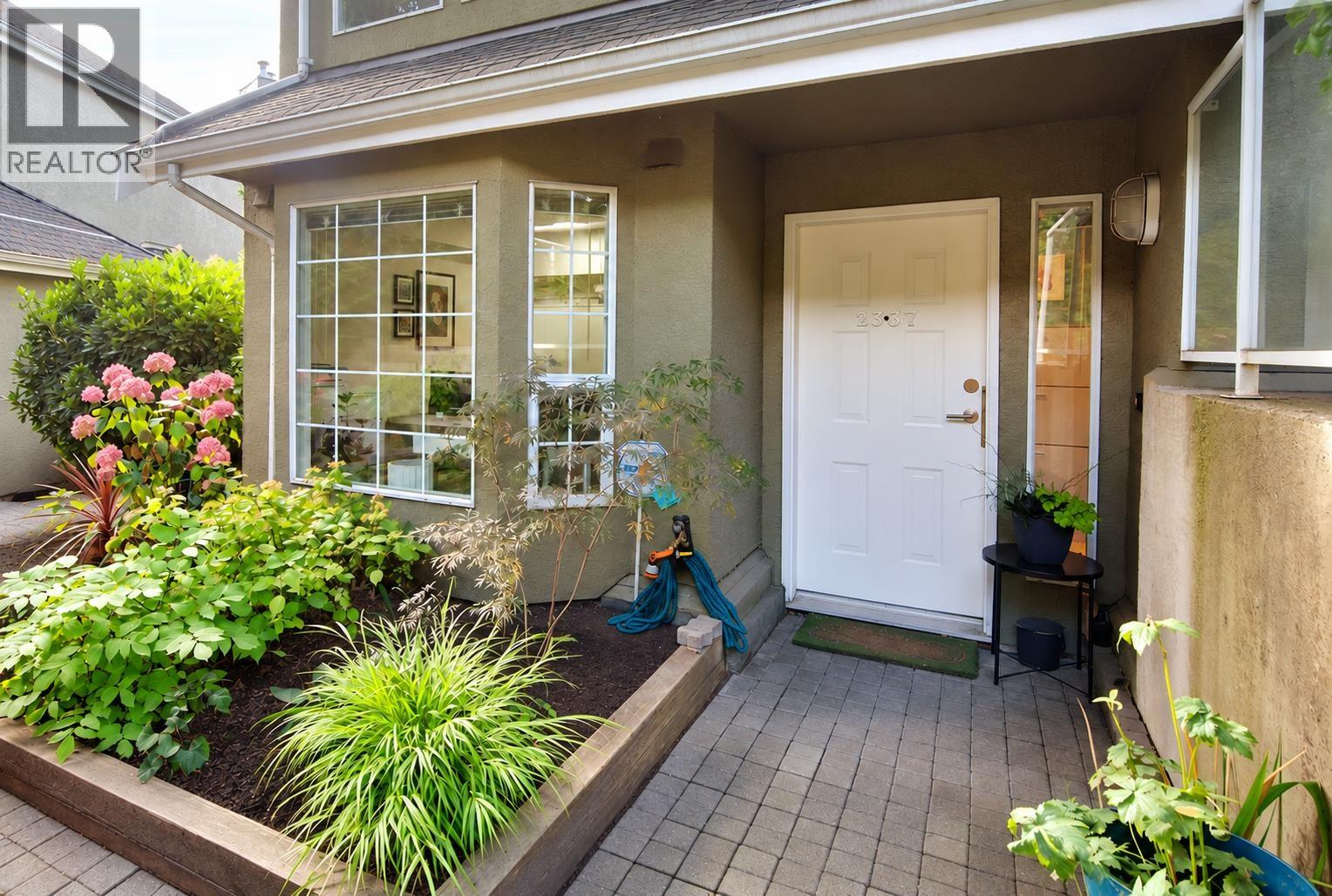 2337 QUAYSIDE COURT, vancouver, British Columbia