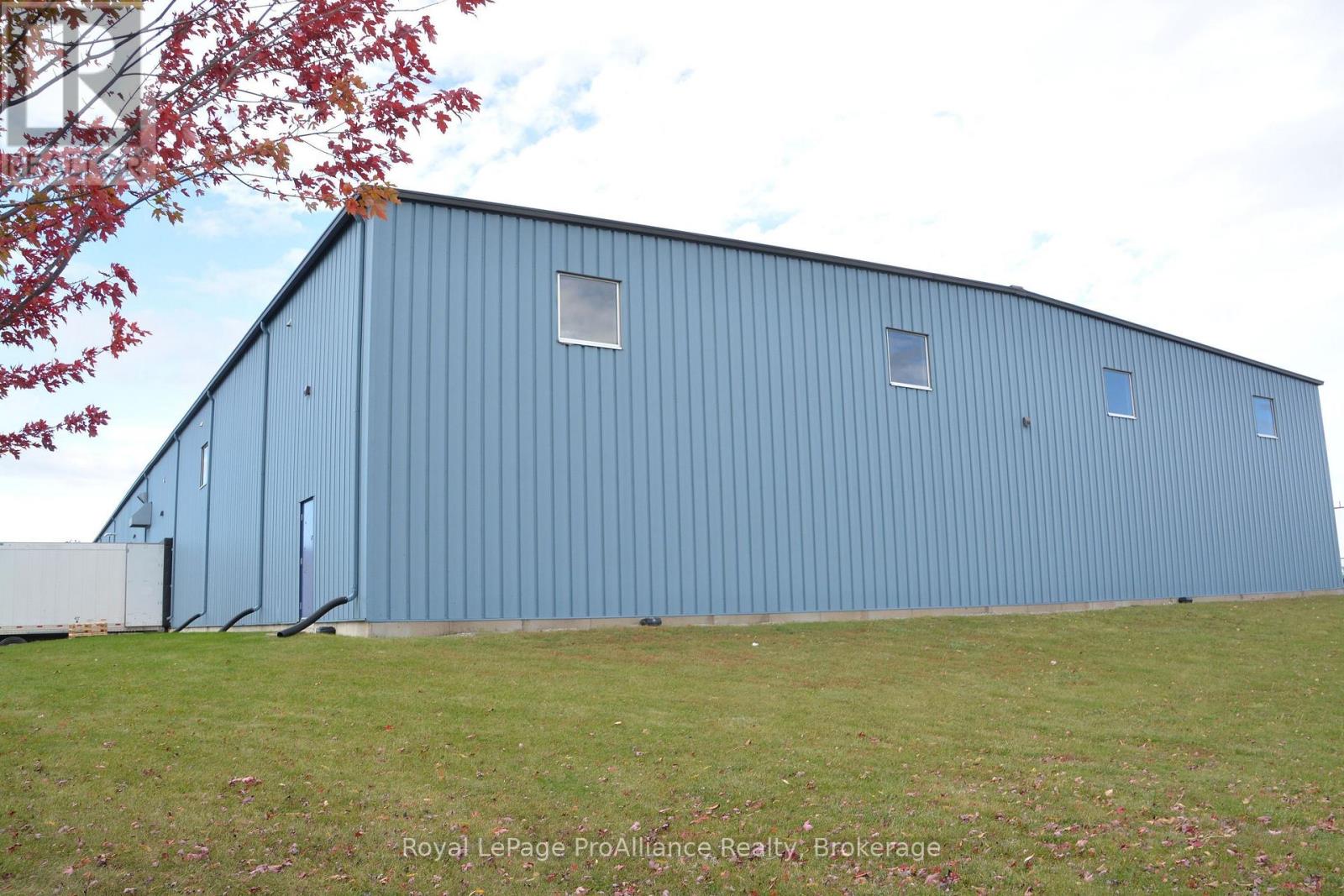 30 Huff Avenue, Quinte West, Ontario K8V 0A1 - Photo 4 - X14028012