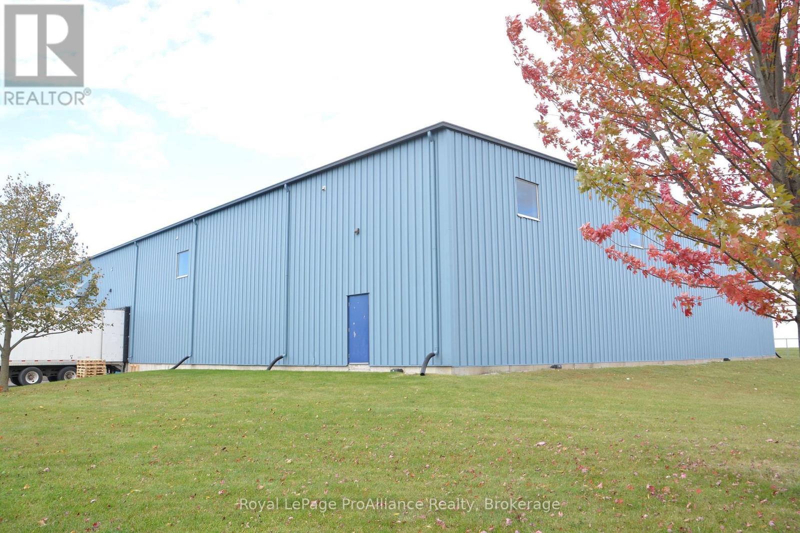30 Huff Avenue, Quinte West, Ontario K8V 0A1 - Photo 3 - X14028012