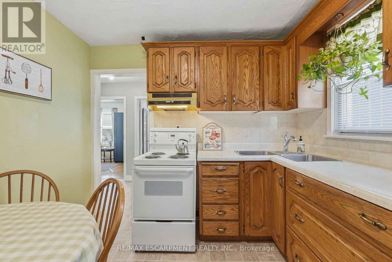 600 Hager Avenue, Burlington, Ontario  L7S 1P6 - Photo 9 - W14081654
